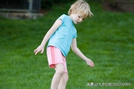 踢足球有什么功效(图2)
