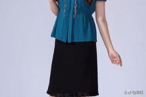 孔雀蓝的衣服怎么搭配(图3)