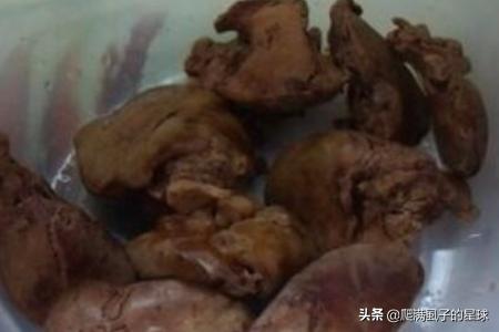 金鱼当饲料-金鱼饲料可以当花肥吗