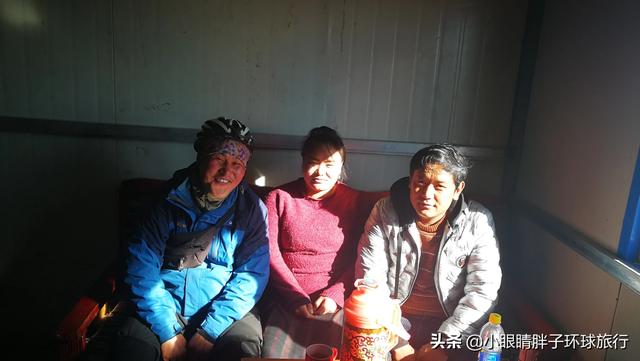 海外生活海外旅行，海外生活是什么意思