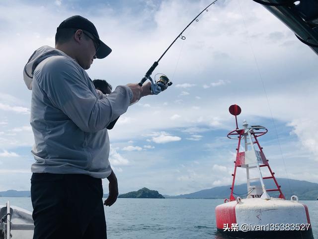海外生活不会英文，海外生活不会英文怎么办