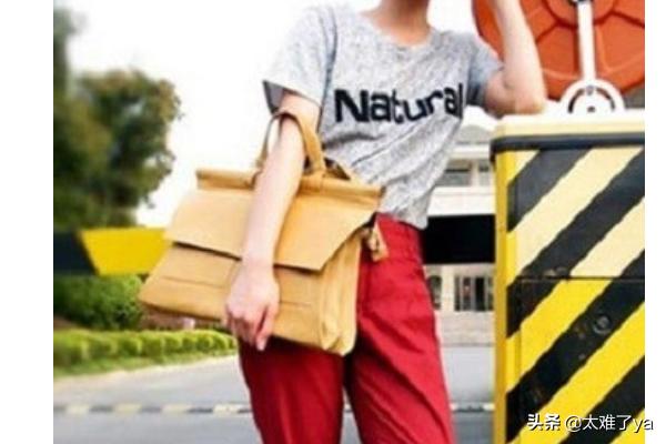 红裤子如何搭配照片国外(图5)