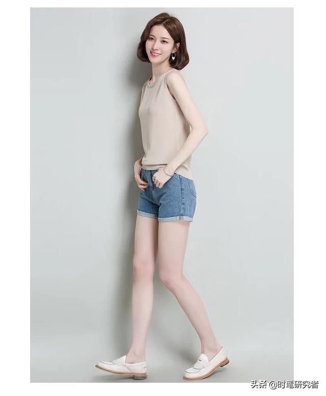 夏天如何搭配无袖针织衣(图5)