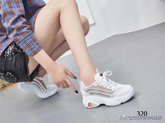 最容易搭配的鞋子女鞋(图3)