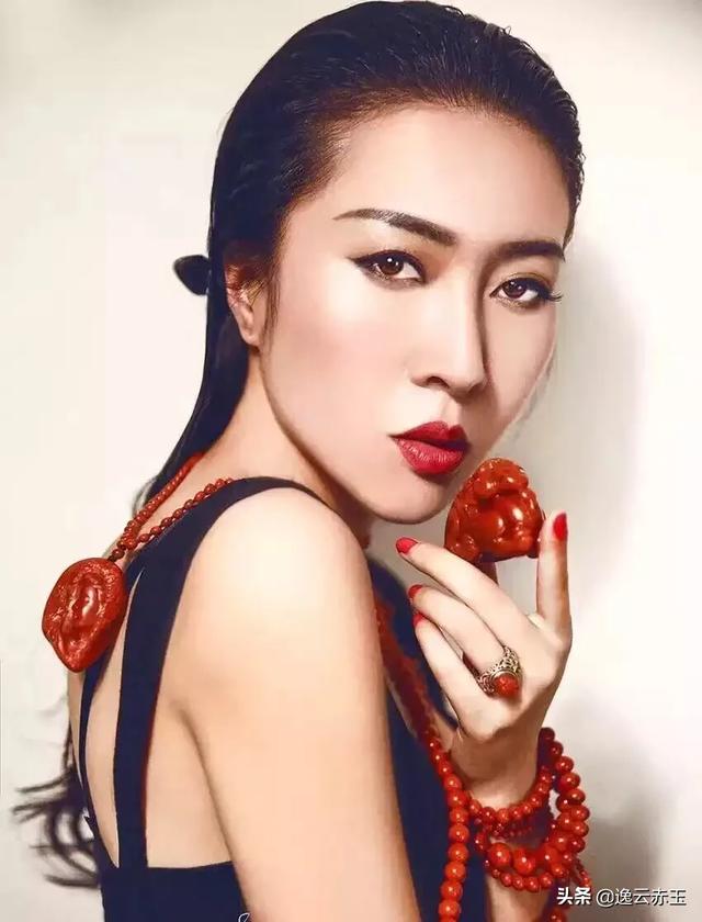 女性长期戴佛像的好处(图1)