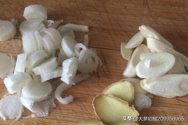 炒鸡蛋怎么做-炒鸡蛋怎么做好吃又简单