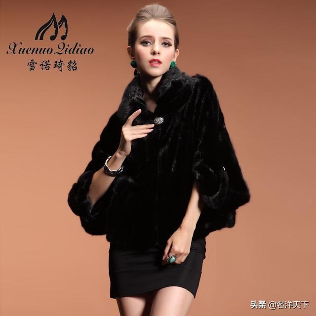 黑色水貂绒毛衣如何搭配(图5)