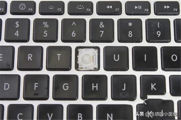 电脑维修 键盘怎么拆
