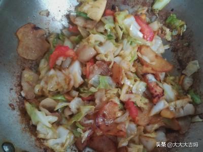 大头菜木耳炸土豆的做法(图9)
