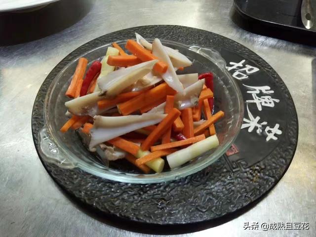 学凉菜去哪里学最好（学凉菜要多少学费）