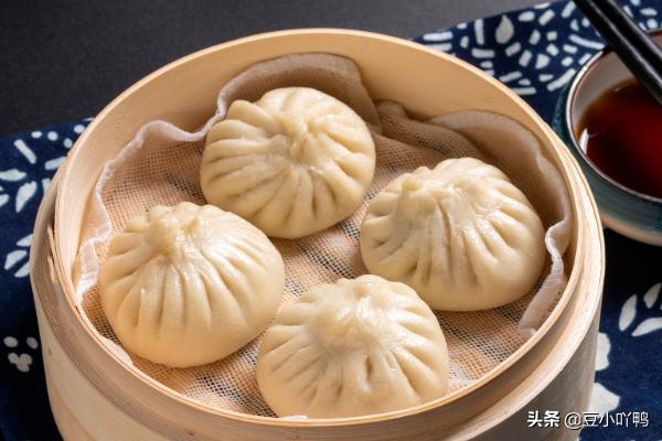 特色小吃大全-各地特色地摊小吃大全