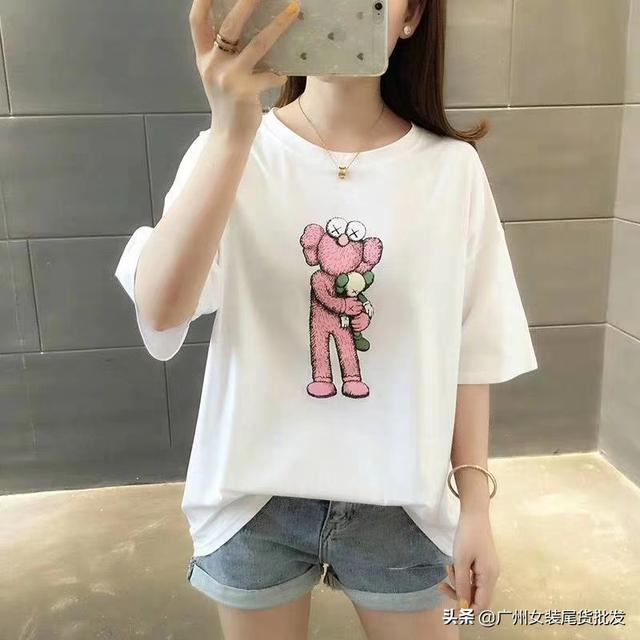 卖什么东西赚钱(假期摆摊卖什么东西赚钱)