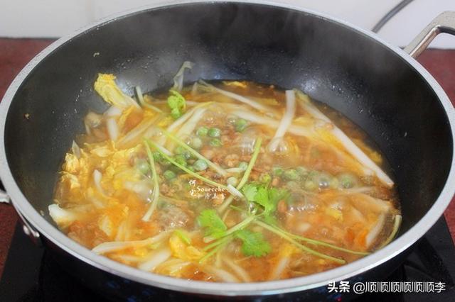 西红柿娃娃菜粥辅食做法(图12)