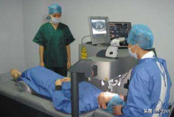 报考军校近视手术什么时候做