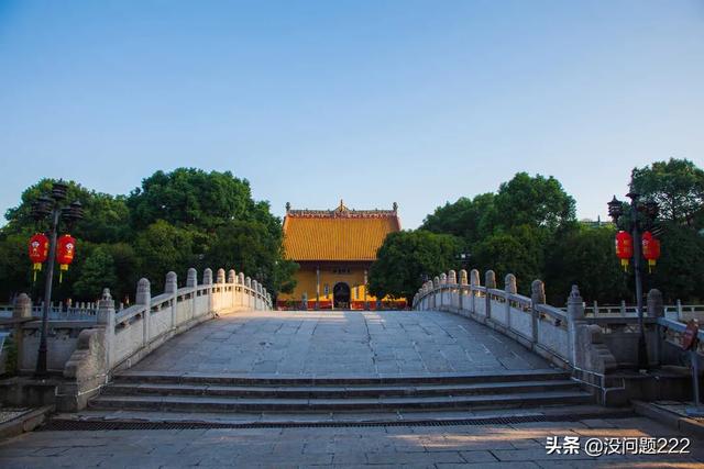 长沙市开福寺在什么位置