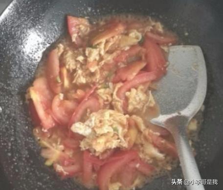 圆菜西红柿炒饼家常做法(图7)