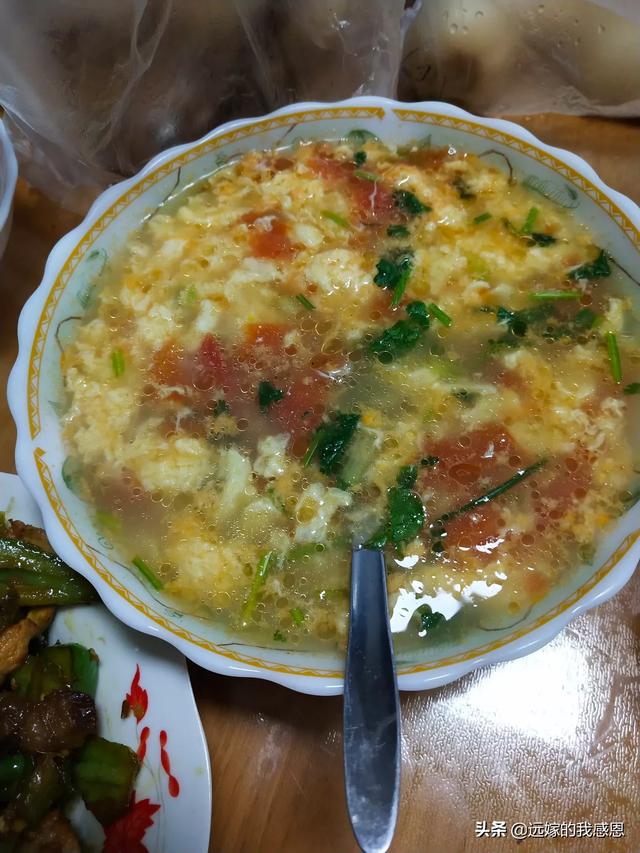 鸡蛋辣椒西红柿怎么吃(图2)