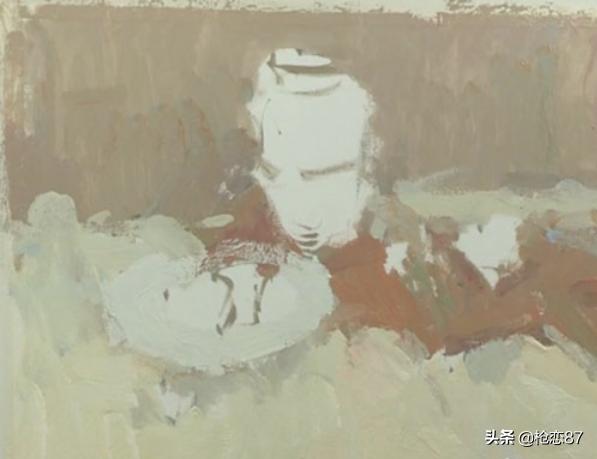 盘子如何画色彩搭配图画