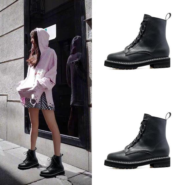 女童马丁靴如何搭配加厚(图2)