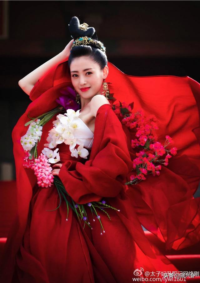 我是要成为太子妃的男人(图3)