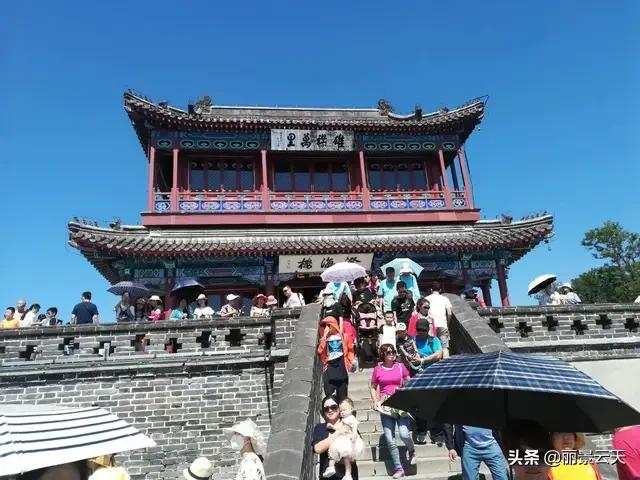 秦皇岛旅游穿搭春天， 秦皇岛旅游穿搭春天图片
