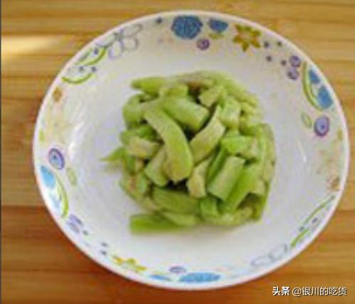油淋茄子-油淋茄子的家常做法