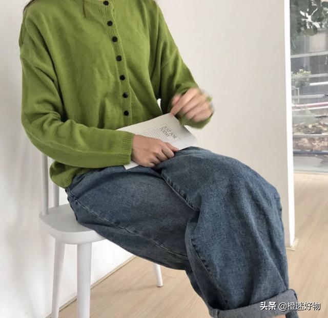 墨绿开衫如何搭配衣服男(图3)