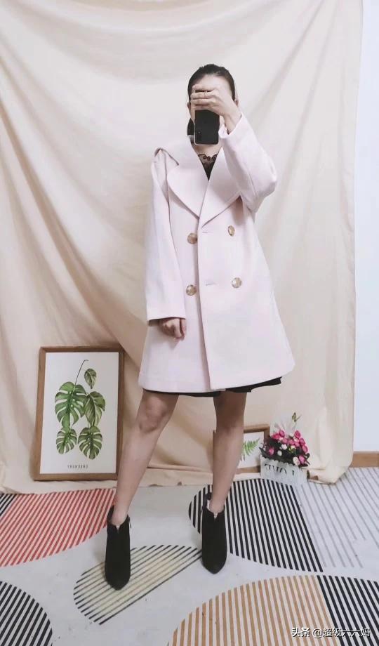 女士矮靴子如何搭配衣服(图16)