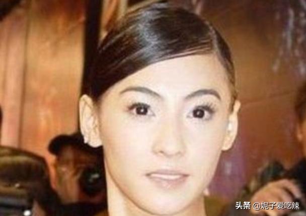 [额头高适合中分吗]额头长适合中分还是偏分？