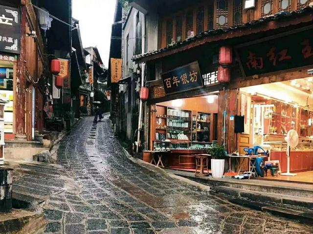 寿光去伊犁旅游景点大全， 寿光去伊犁旅游景点大全攻略