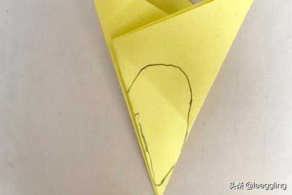 儿童手工剪纸教程（儿童手工剪纸教程？）