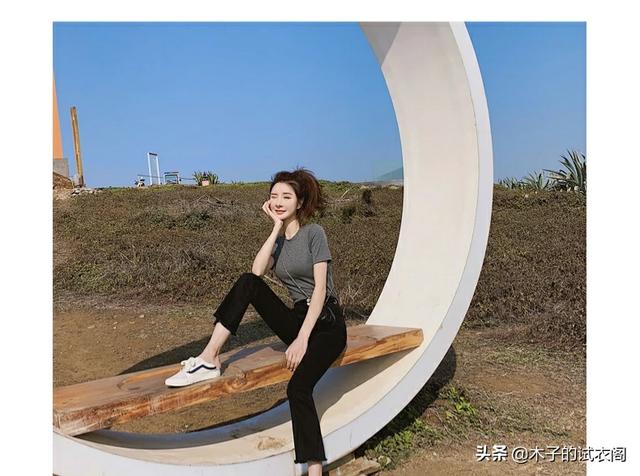 喇叭裤怎么搭配上衣和鞋子(图10)