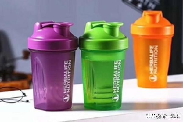 摇摇杯（摇摇杯是什么意思？）