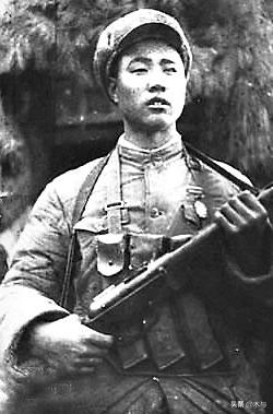 人物故事（有关英雄人物的事迹？）