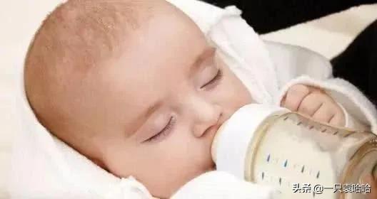 新生儿喂养方法（新生儿喂养方法有哪些）