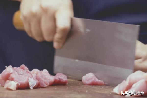 酸辣里脊的做法是什么菜