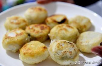 安徽吃的特色美食（安徽旅游，特色名小吃有哪些？）