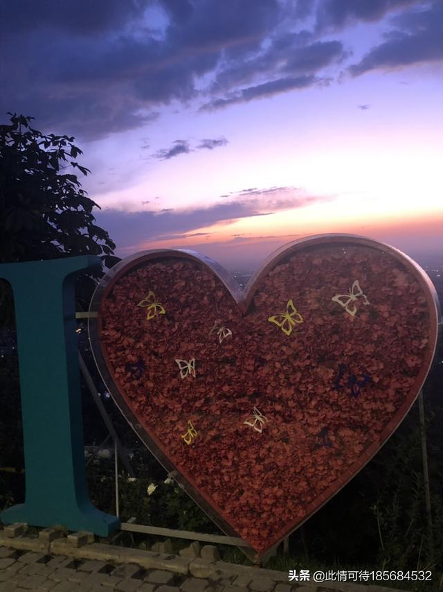 男女关系没确定，就出去旅游合适吗