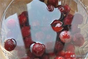 糖水杨梅-糖水杨梅的制作方法