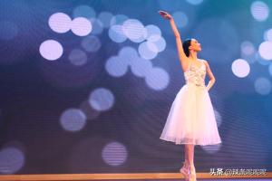 陌陌主播怎么赚钱陌陌星光值给主播的提成比例是多少？：主播净收入50强公布