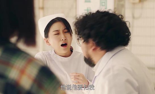 如果我有罪,请让法律来制裁我,而不是让我闺蜜在打麻将时叫我坐在旁边