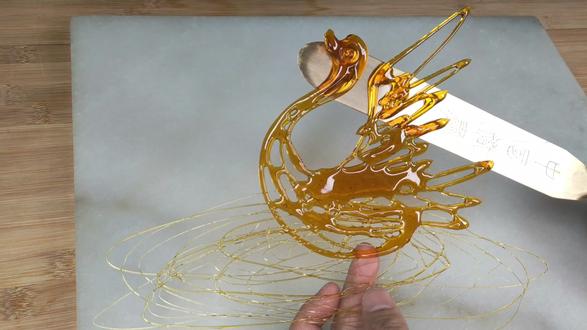 糖画爱好者的福音来了,继续更新糖画作品#纯麦芽糖#挑战文一刀糖画