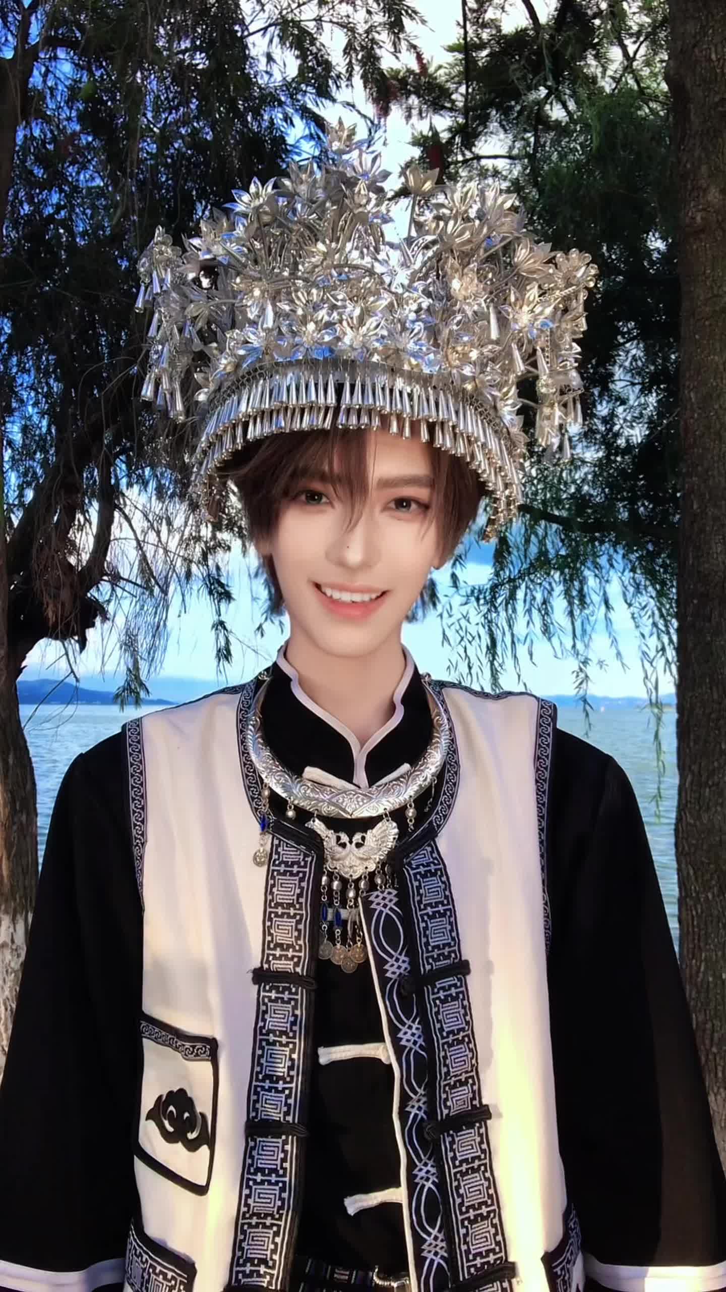 你送的胭脂扣 是我的心头忧